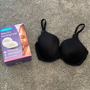 Nursing bra + pads